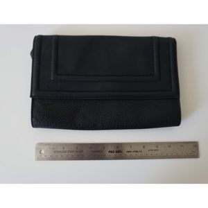 black geometric clutch